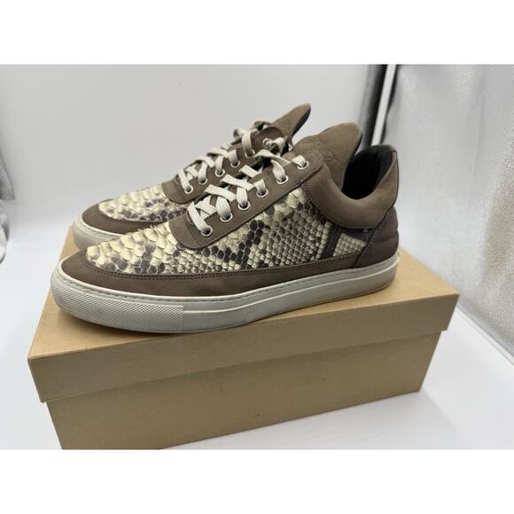 US 7 Filling Pieces Python All Nubuck Heel Hand Made In Portugal Retail $400￼